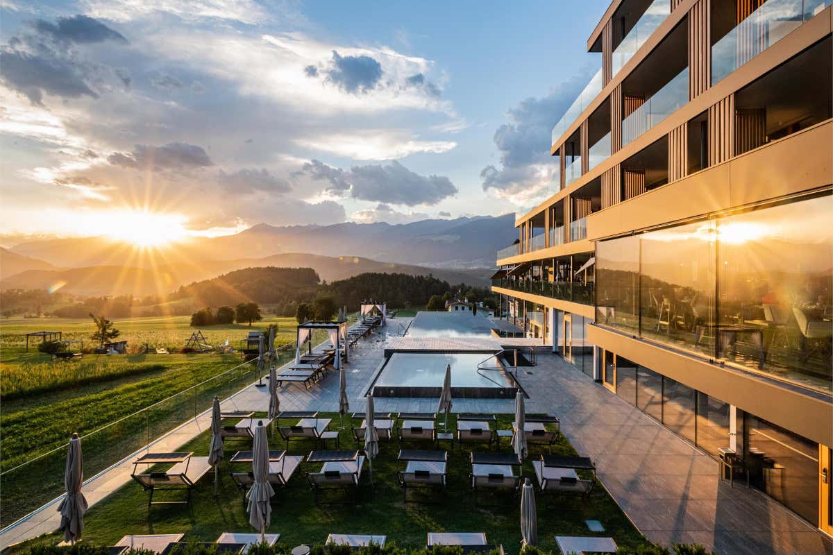 Hotel Winkler: vacanze di lusso in Val Pusteria tra relax e avventure Hotel Winkler: vacanze di lusso in Val Pusteria tra relax e avventure