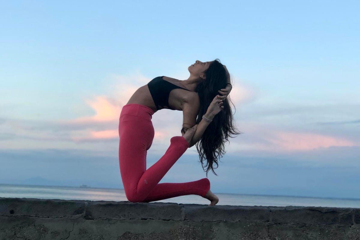 Yoga con vista sul mediterraneo, grazie all'insegnante Lisa Fiorino 