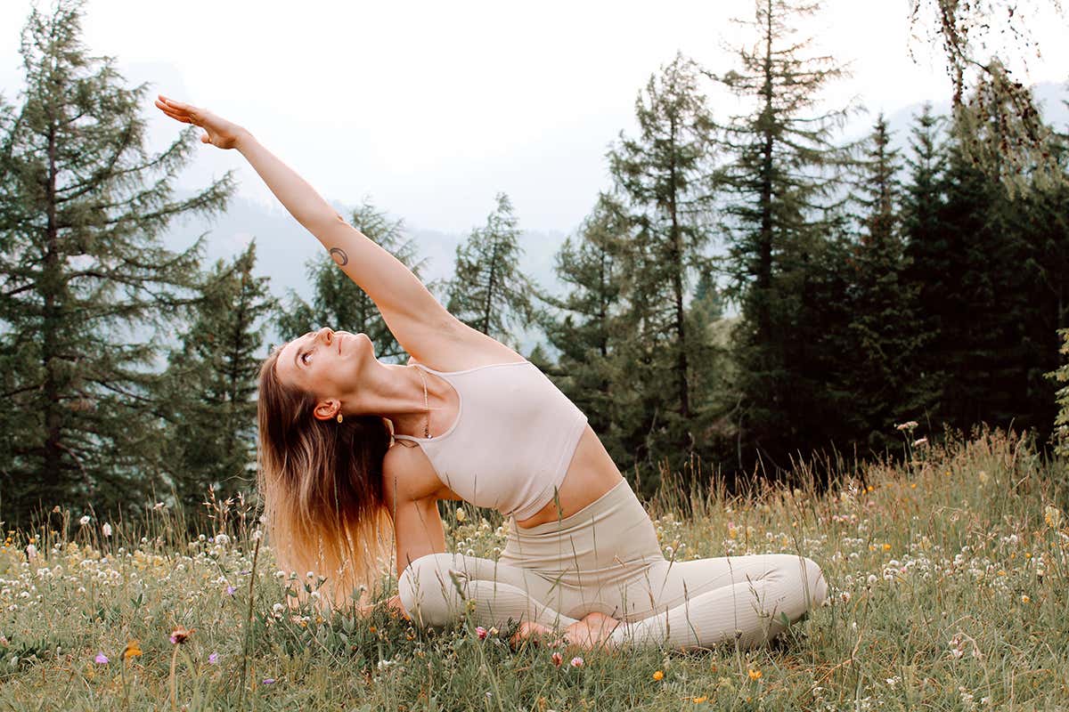 YogaMiga a San Vigilio di Marebbe: respirare con la natura in una yurta di legno
