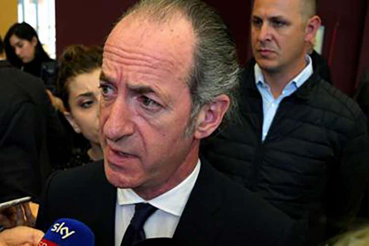 Luca Zaia - Zaia contro le chiusure nel Veneto Da Milano, Sala: &laquo;State a casa&raquo;