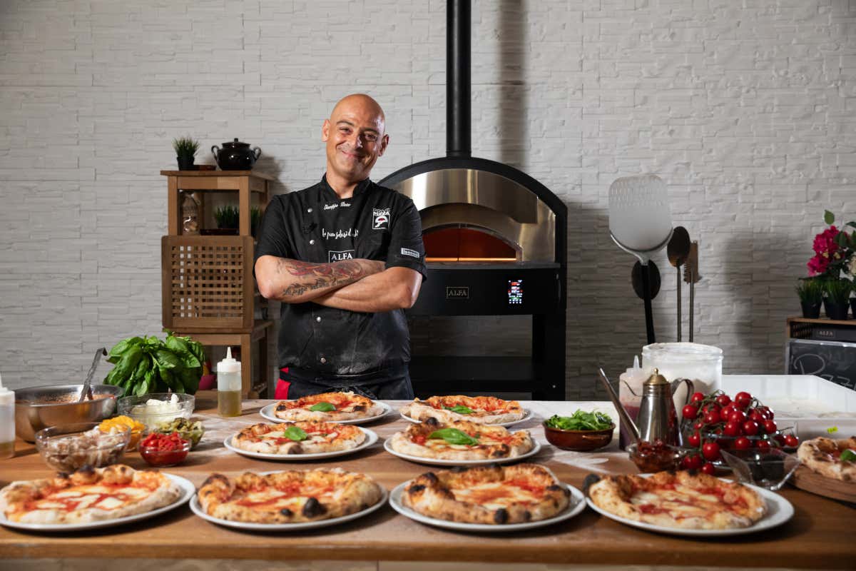 Zeno: il forno compatto, elettrico e potente come quello a legna per la pizza napoletana