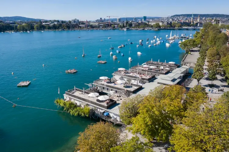 Un&rsquo;estate a Zurigo, tra surf in citt&agrave;, ristoranti sul lago e cioccolato