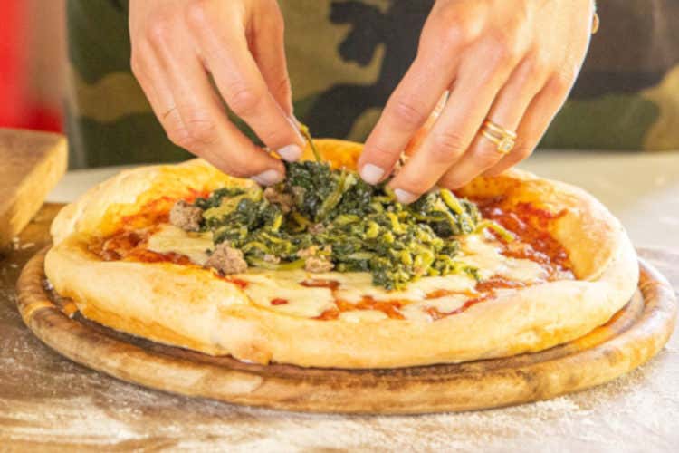 Zzapi salsiccia - A casa arriva anche il quasi pronto Meal kit, il piatto da finire in cucina