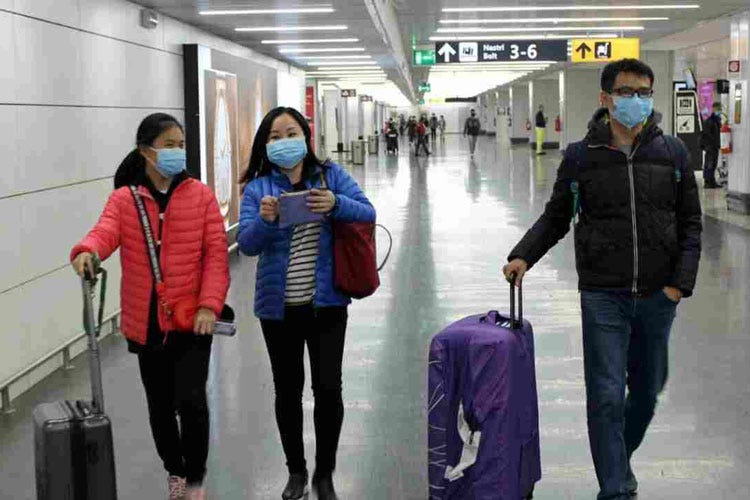 I voli da e per la Cina sono soppressi (Il virus più debole della Sars che rischia di paralizzare il mondo)