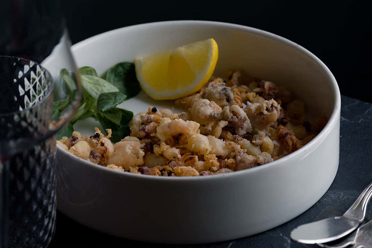La Caprese di Mozzo, da bar a ristorante di lusso: 50 anni di pesce come a Capri