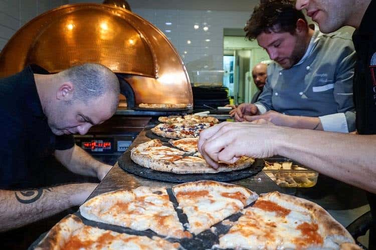 (1000 Gourmet, pizza aromatizzata 
Limone, noci o cacao nell’impasto)
