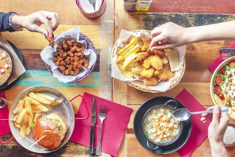 (131 Chicken Experience 
Ventidue modi di fare pollo a Milano)