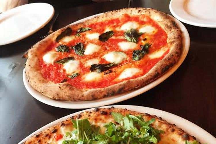 Pizza margherita