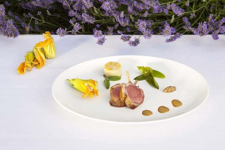 Agnello con limone e lavanda