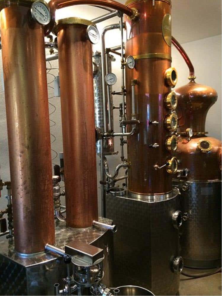 l'alambicco in cui si prepara il Monkey 47