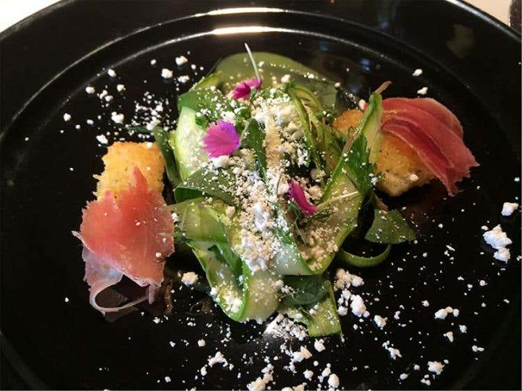 Rombo, asparagi e culaccia