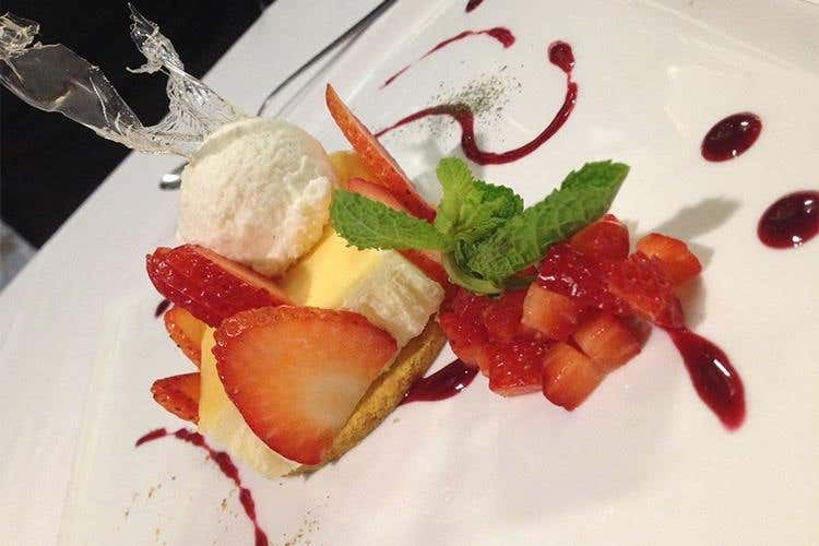 Gelato fordilatte alla ratafià