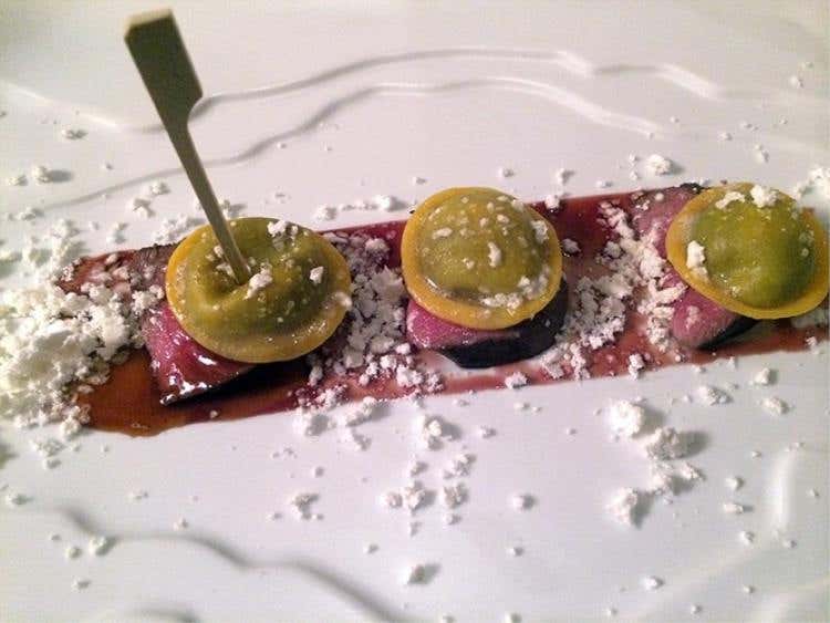 Ravioli liquidi di piccione