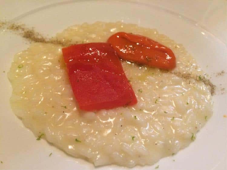 Risotto miele e limone con peperone e cardamomo