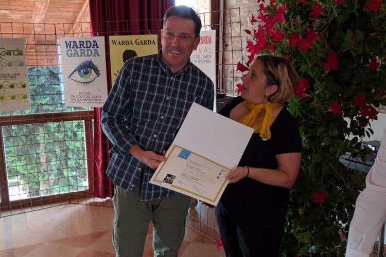Azienda Agricola Costadoro - quinto classificato categoria fruttato leggero