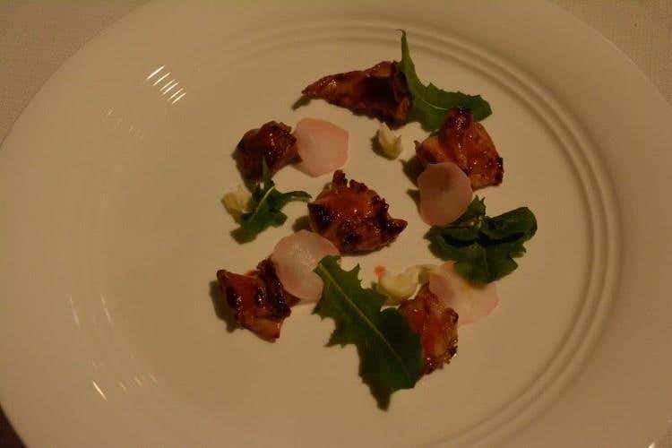 Coniglio brasato alla soia, rapanello, arachidi e Parmigiano Regiano - Luca Marchini