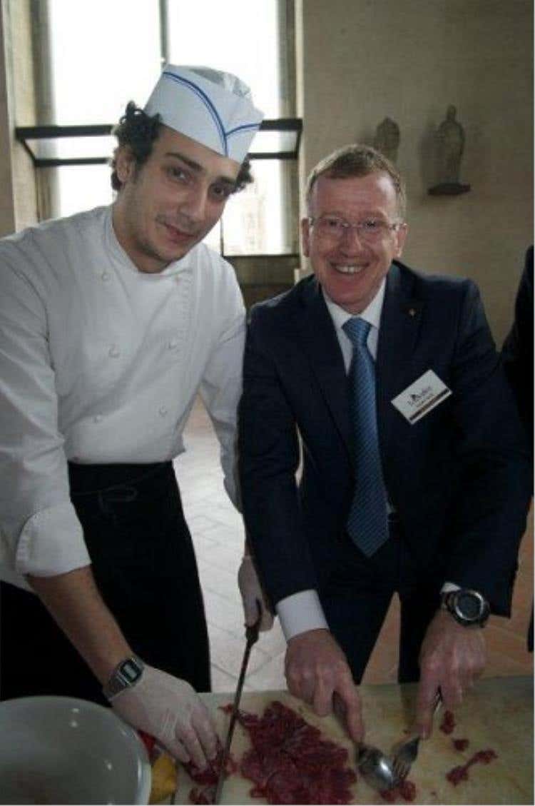 a destra, Sandro Baldi