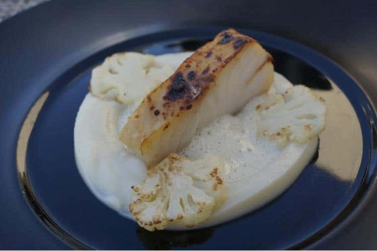 Merluzzo al miso, sake, mirin e cavolfiore