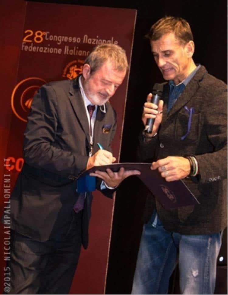 Alberto Lupini firma il manifesto Cuoco 3.0