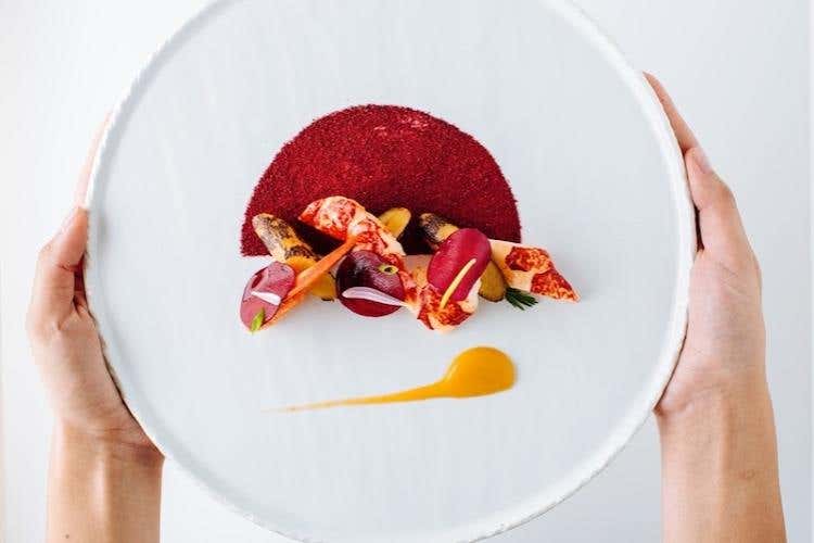 Astice radici e polvere di frutti