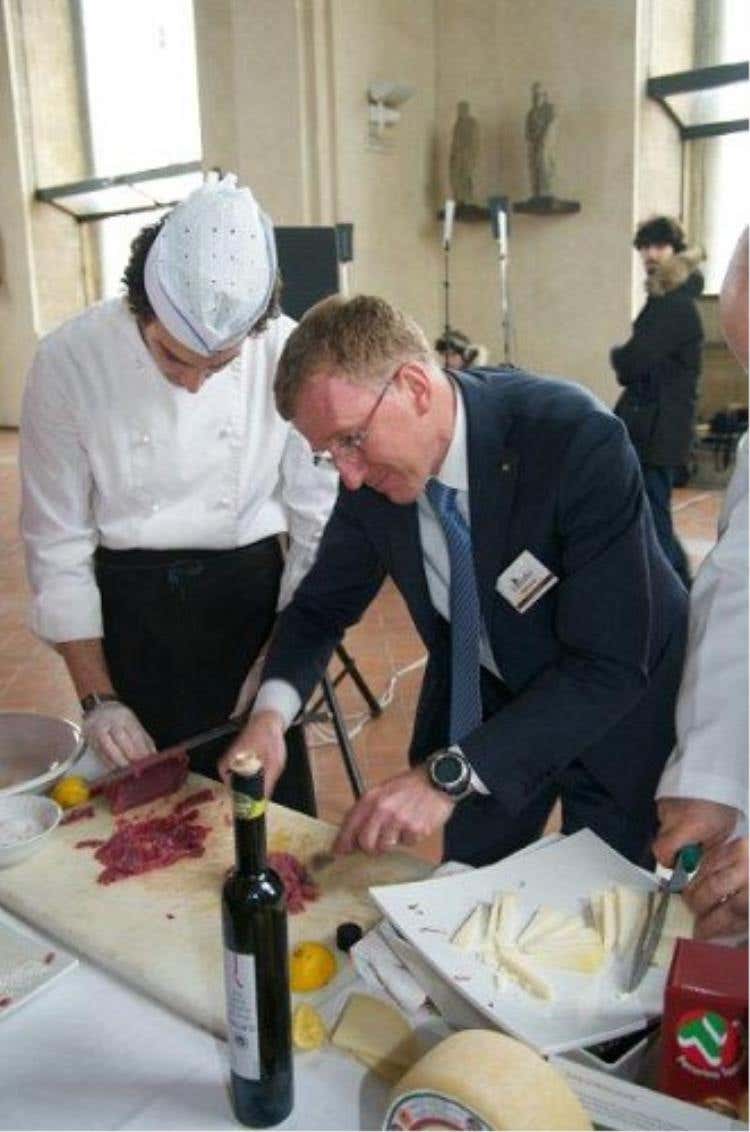 a destra, Sandro Baldi (Lo Scalco Catering)