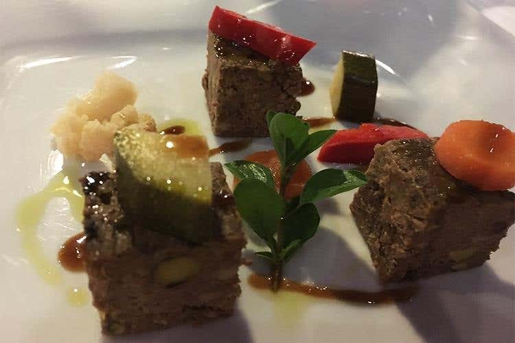Il sapido, l'acido il dolce/amaro: terrina di carne con giardiniera e mosto cotto