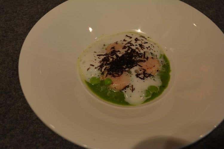 Midollo, piselli, tartufo nero, acqua di mandola e noce moscata - Luigi Taglienti