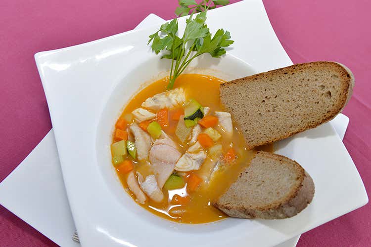 I piatti: la Zuppa di lago di Giuseppe Rinaldi con Federico Beretta e Marco Acquaroli