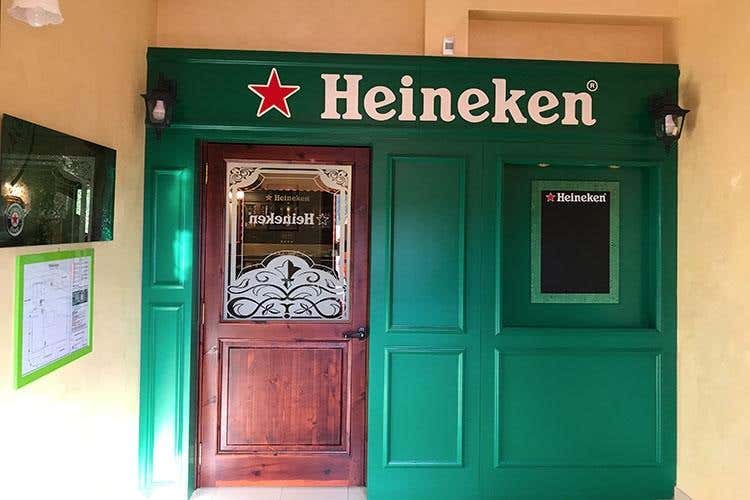 (A Massafra il sole fa sul serio 
Ingrediente speciale di Birra Moretti)