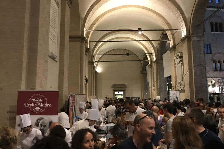 A Parma 30 maestri dell'arte bianca 
Agugiaro&Figna protagonista con “Mora”