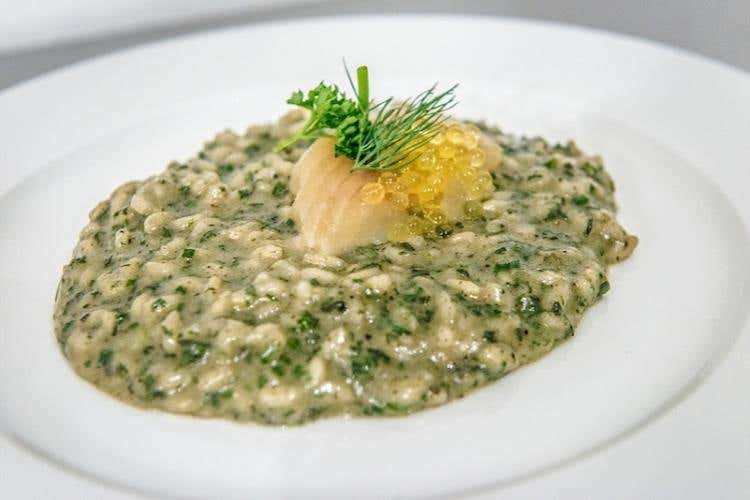Risotto alla cenere, salmerino di montagna e le sue uova (Eugenio Boer