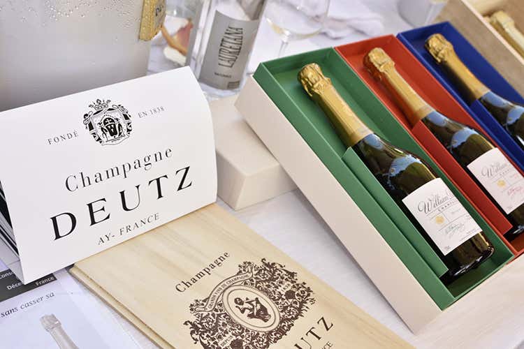 (Ad Alassio il mare si fa champagne 
Due giorni di brindisi e masterclass)