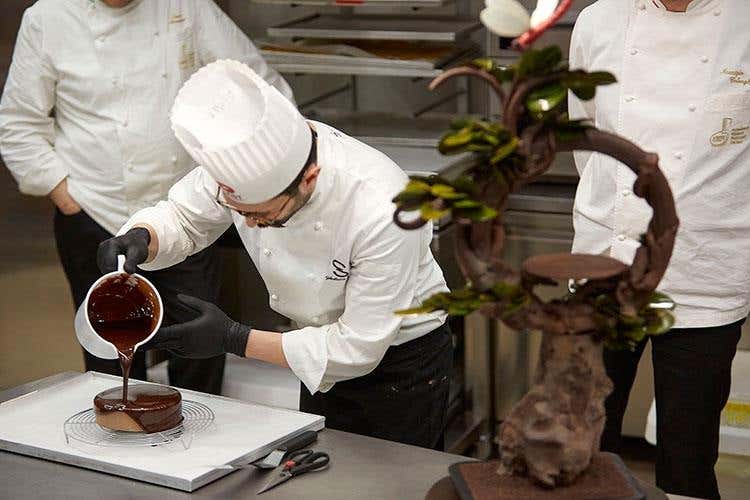 (Al 26° Simposio Tecnico AMPI 
tema cardine, l'innovazione in pasticceria)