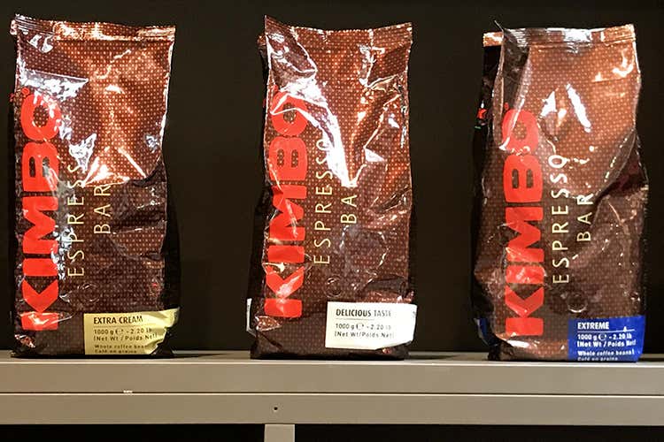 (Le tante anime di Kimbo 
Dall'espresso alla ristorazione)