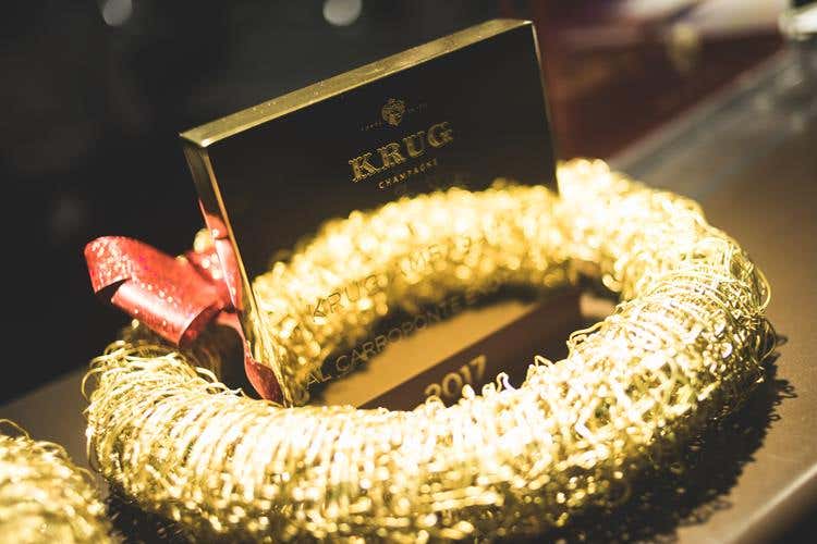 (Al Carroponte, come se foste a casa vostra 
In un locale ristorante, bistrot ed enoteca)