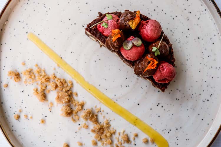 (“All’Origine”, ricerca e innovazione 
la ricetta milanese di Fabio Titone
)