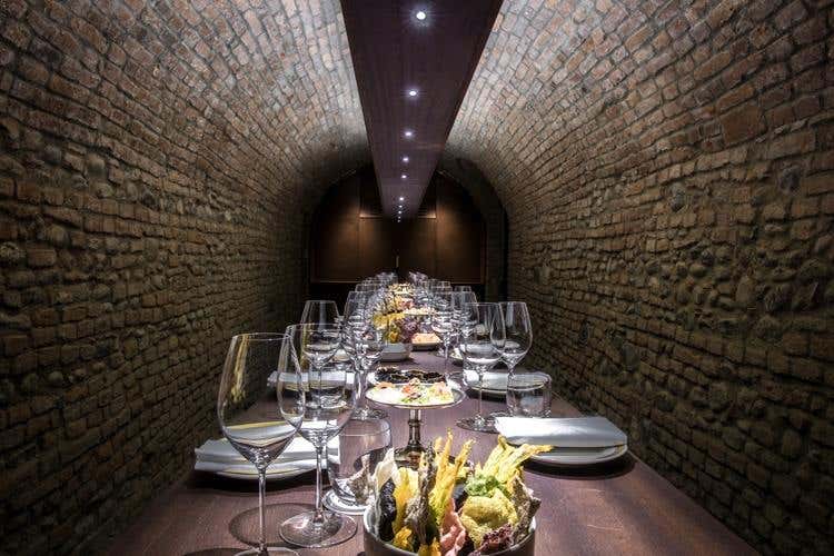 Tavolo della cantina