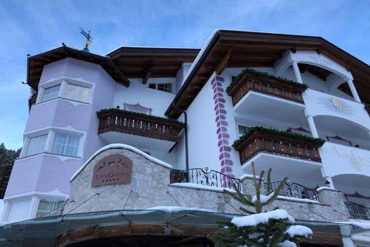 (Alpin Garden Resort di Ortisei 
Come essere a casa propria)