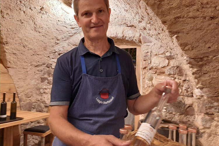 (Alto Adige, una vacanza nei masi 
fra tradizioni alpine e mediterranee)