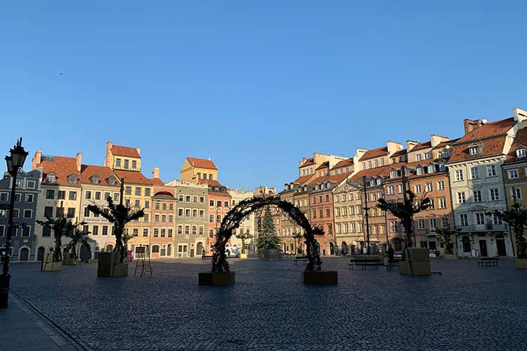 (Ambasciator porta buona cucina 
Enrico Derflingher a Varsavia)