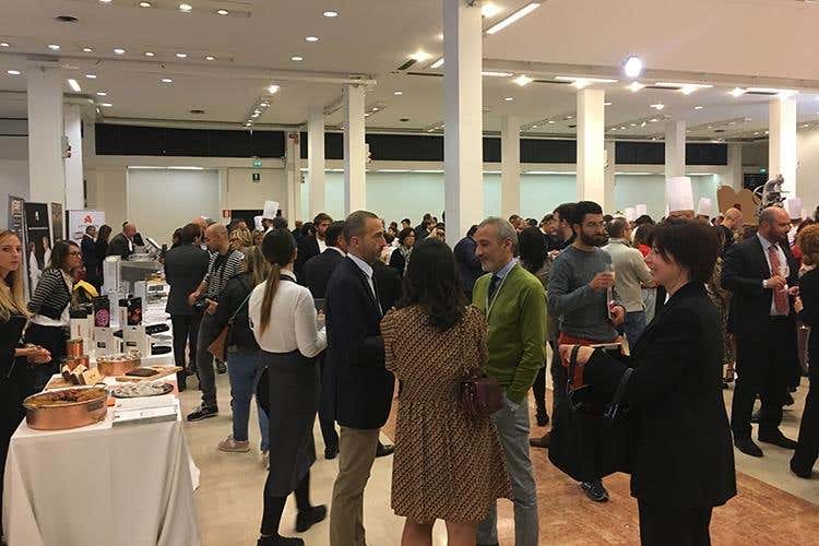 (AMPI in festa per i suoi 25 anni 
Santi Palazzolo è Pasticcere dell’anno)