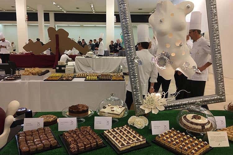 (AMPI in festa per i suoi 25 anni 
Santi Palazzolo è Pasticcere dell’anno)