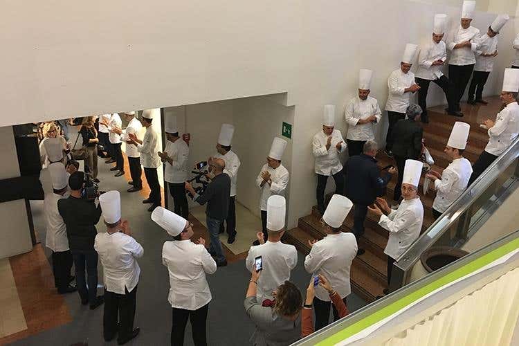 (AMPI in festa per i suoi 25 anni 
Santi Palazzolo è Pasticcere dell’anno)