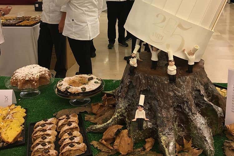 (AMPI in festa per i suoi 25 anni 
Santi Palazzolo è Pasticcere dell’anno)