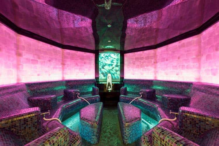 (Aqua Dome, dove l'ospitalità è benessere)