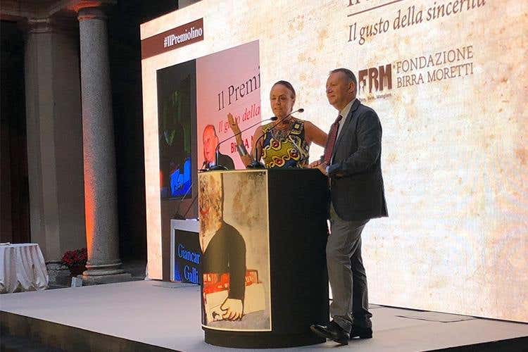 (Arrigo Cipriani premiato da Birra Moretti 
alla 58ª edizione del Premiolino)