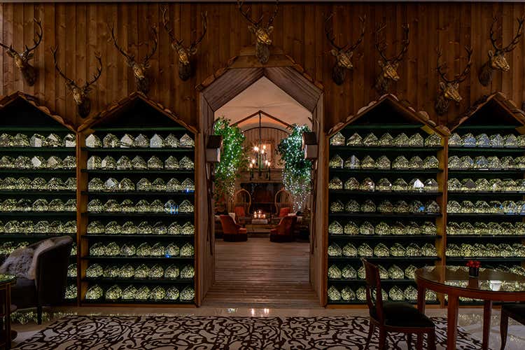 (Atmosfera après-ski... milanese 
all'Urban Chalet del Four Seasons)