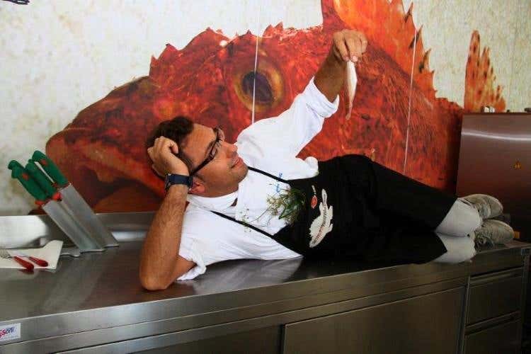 Il cuoco Stefano Ciotti dell'Urbino Resort