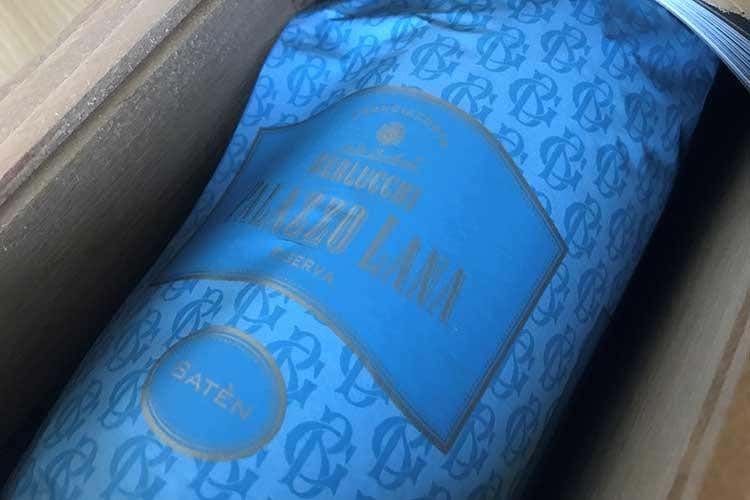 (Berlucchi Palazzo Lana Saten 2008 
Piena espressione della Franciacorta)