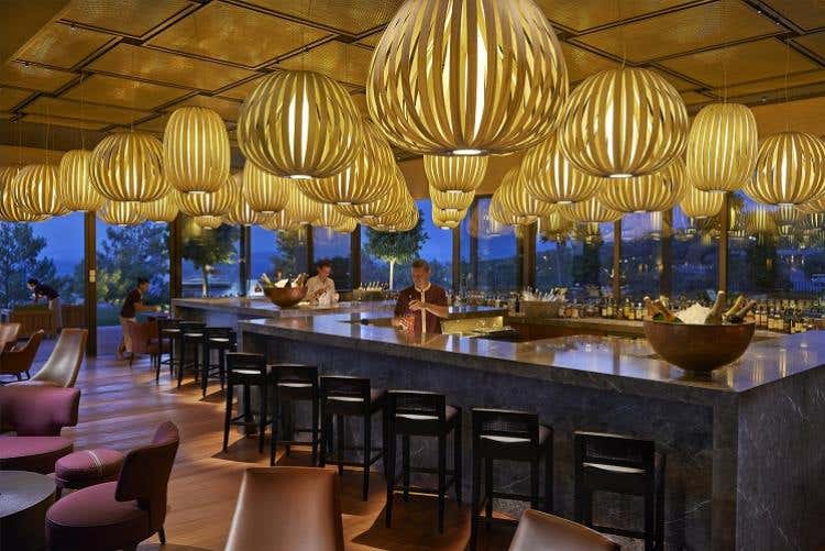 Mandarin Bar